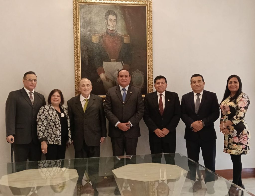 Firma Convenio con la Asociación Educativa Hispanoamericana WhatsApp Image 2026 08 15 At 19.31.45 1024x786